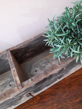 Load image into Gallery viewer, vintage double brick mould - tin lined bottom