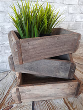 Load image into Gallery viewer, vintage brick mould