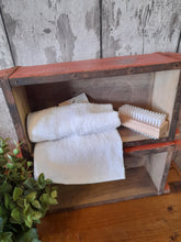 Load image into Gallery viewer, vintage pink brick mould