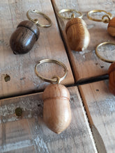 Load image into Gallery viewer, acorn key ring
