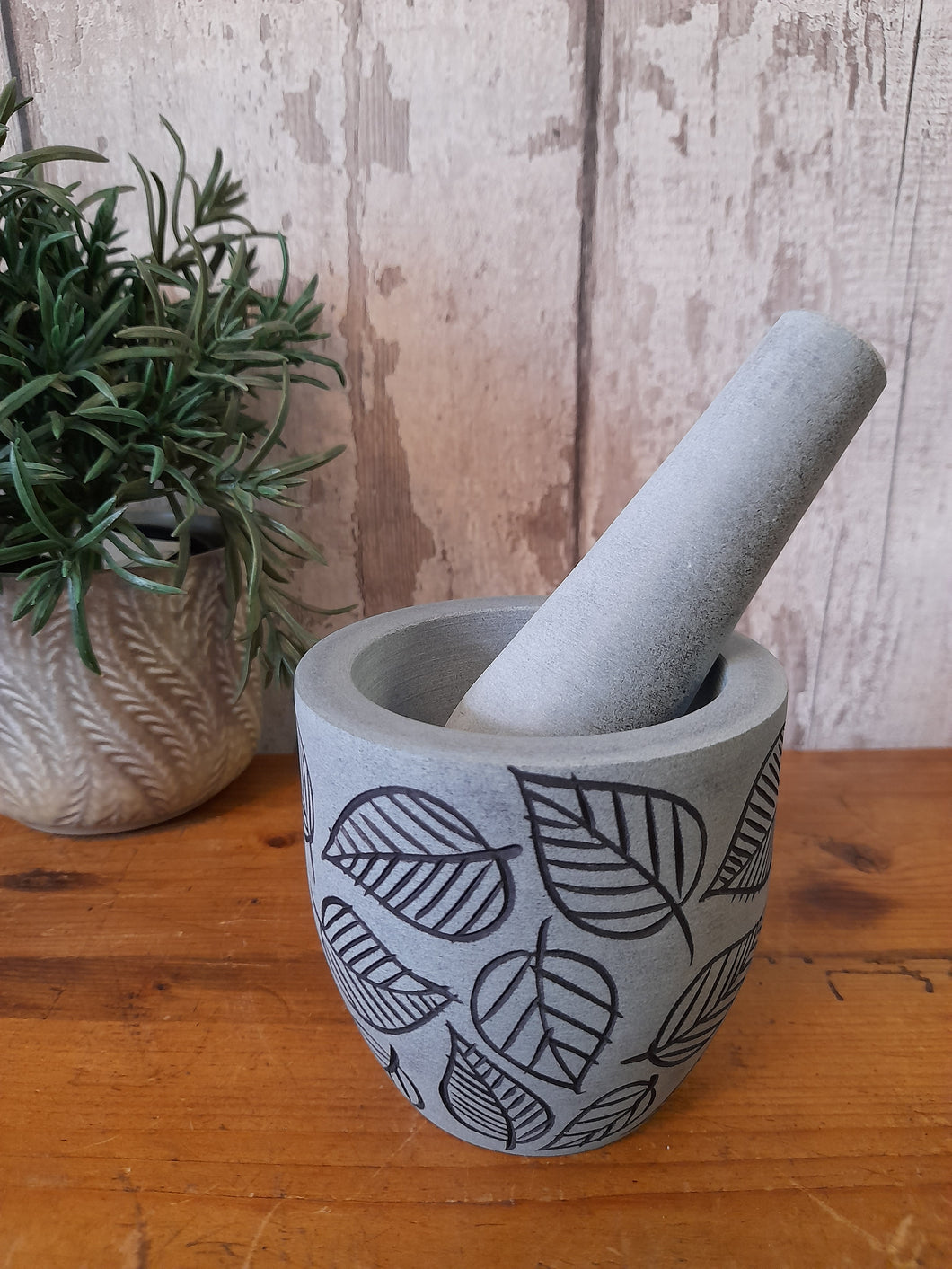 soap stone Pestle and mortar - leaf designs