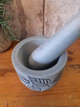 Load image into Gallery viewer, soap stone Pestle and mortar - leaf designs
