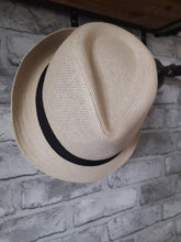 Load image into Gallery viewer, gents trilby
