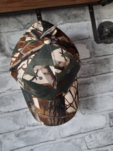 Load image into Gallery viewer, camouflage cap

