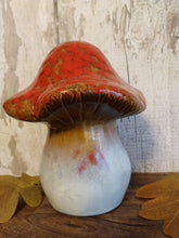 Load image into Gallery viewer, Large mushroom - Red
