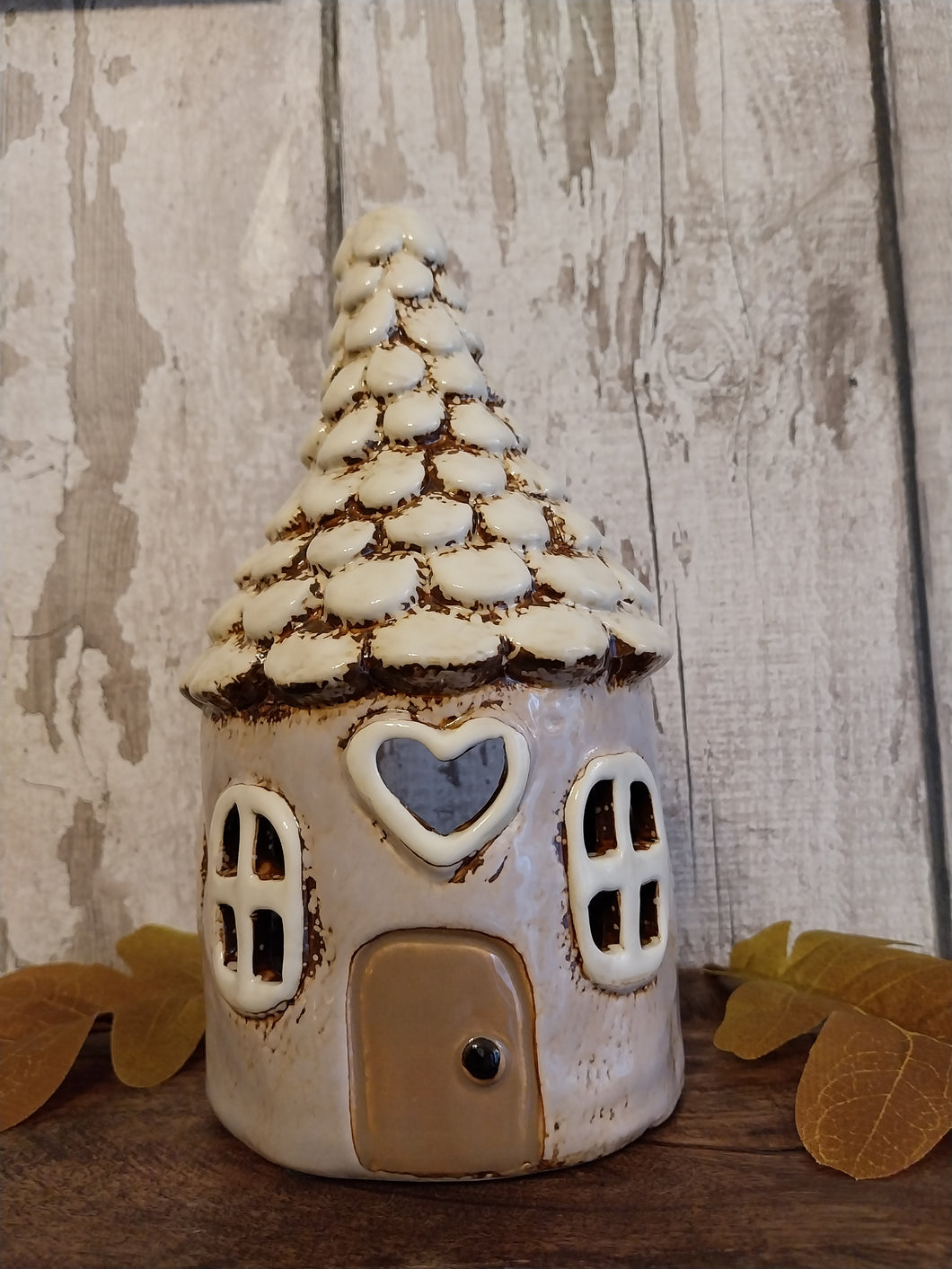 Village pottery round house
