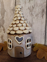 Load image into Gallery viewer, Village pottery round house
