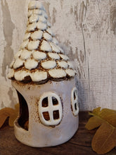 Load image into Gallery viewer, Village pottery round house
