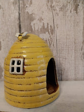 Load image into Gallery viewer, Village pottery Beehive tea light holder
