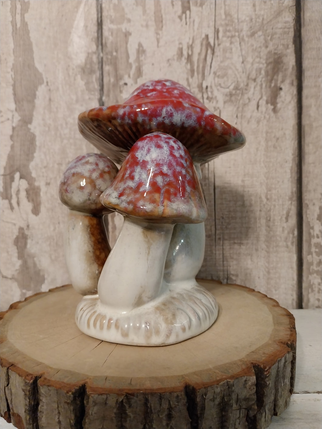 Magical mushroom cluster - Red