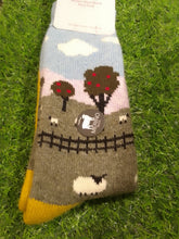 Load image into Gallery viewer, Merino  wool blend boots socks

