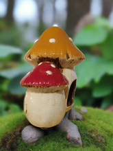 Load image into Gallery viewer, Village pottery mushroom double house
