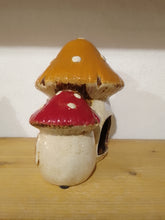 Load image into Gallery viewer, Village pottery mushroom double house
