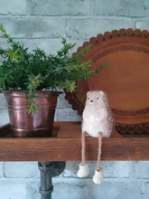 Load image into Gallery viewer, Hedgehog shelf sitter
