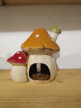 Load image into Gallery viewer, Village pottery mushroom double house
