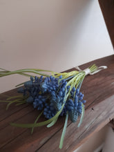 Load image into Gallery viewer, Muscari artificial bundle
