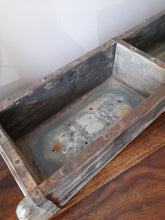 Load image into Gallery viewer, vintage double brick mould  - tin lined bottom
