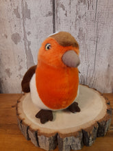 Load image into Gallery viewer, Robin soft toy
