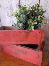 Load image into Gallery viewer, vintage pink brick mould
