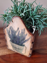 Load image into Gallery viewer, Lavender design wooden planter
