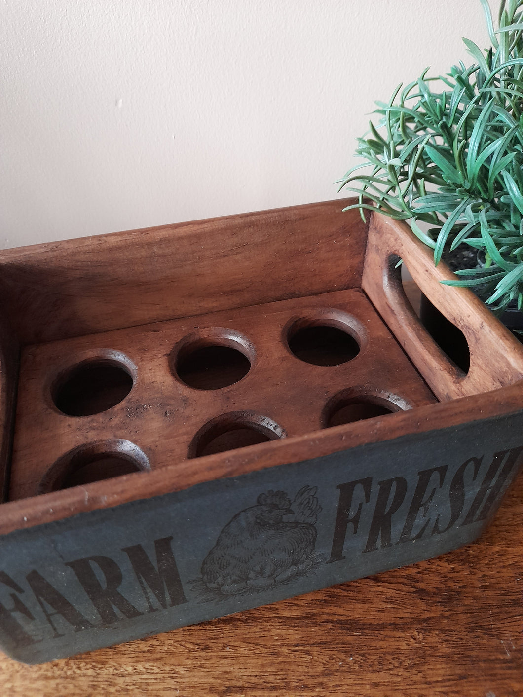 Small wooden egg crate - blue