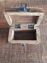 Load image into Gallery viewer, mini wooden keepsake box
