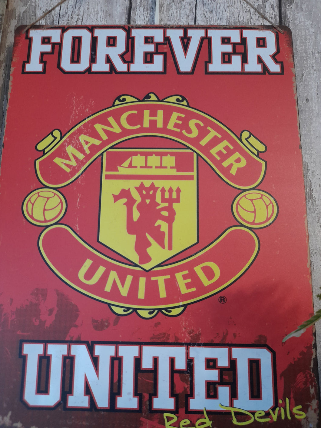 Manchester United vintage style metal sign