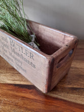 Load image into Gallery viewer, Mini wooden crate - taupe advertising

